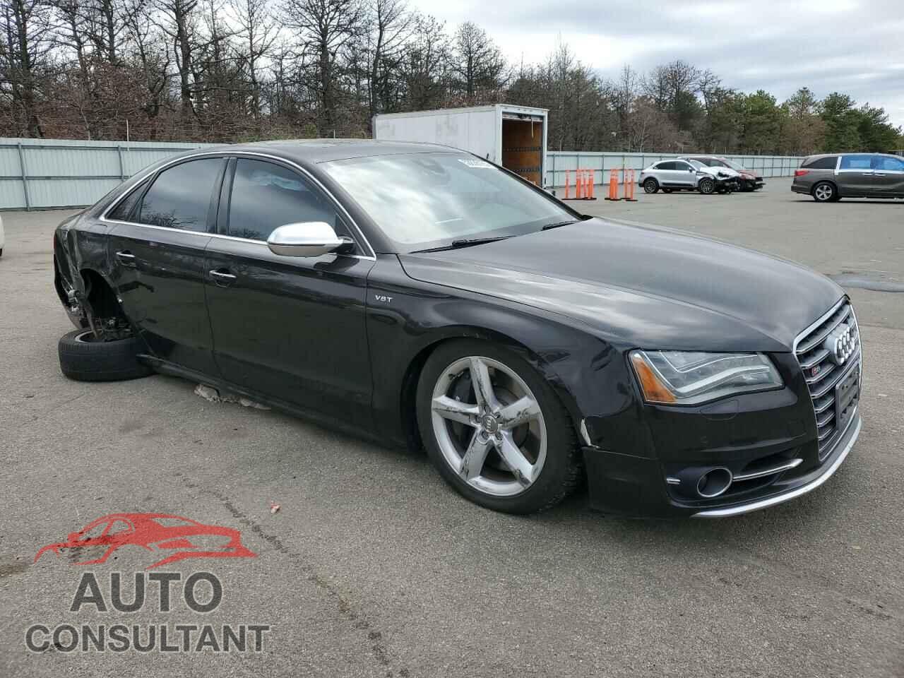 AUDI S8 2013 - WAUD2AFD0DN033629