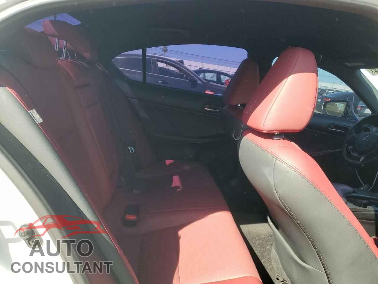 LEXUS IS 2021 - JTHAA1D21M5109593