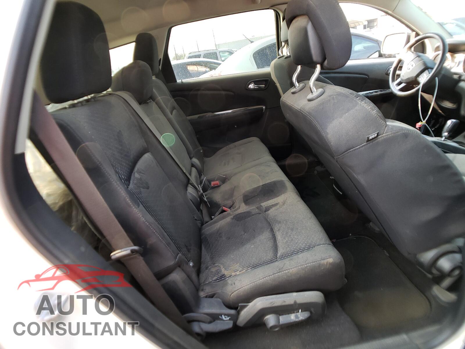 DODGE JOURNEY 2017 - 3C4PDCAB7HT700827