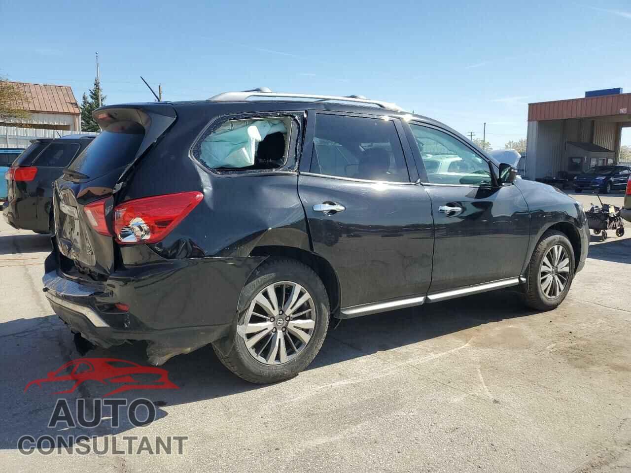NISSAN PATHFINDER 2018 - 5N1DR2MM9JC638534