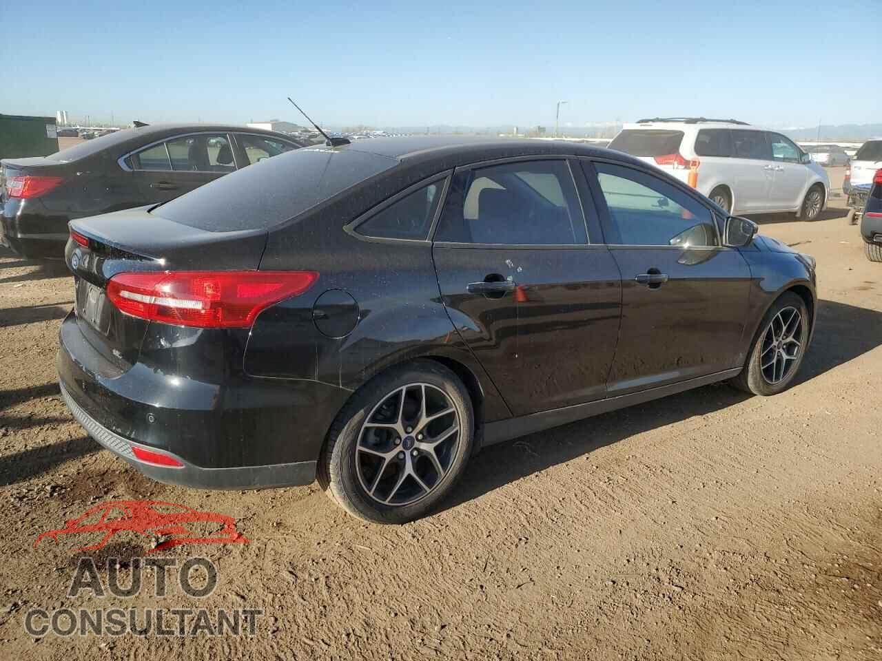 FORD FOCUS 2017 - 1FADP3H24HL324945
