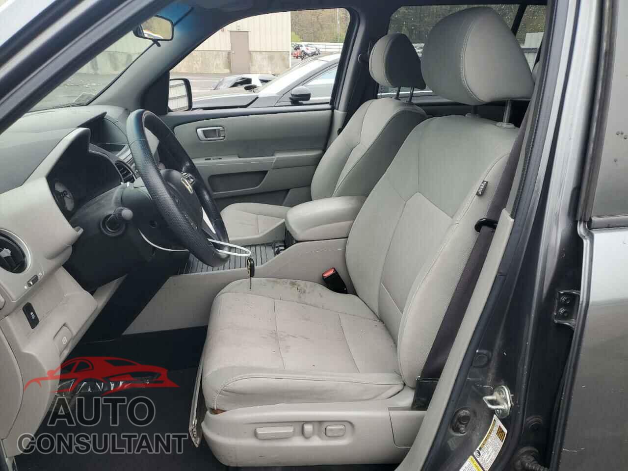 HONDA PILOT 2012 - 5FNYF3H40CB043639