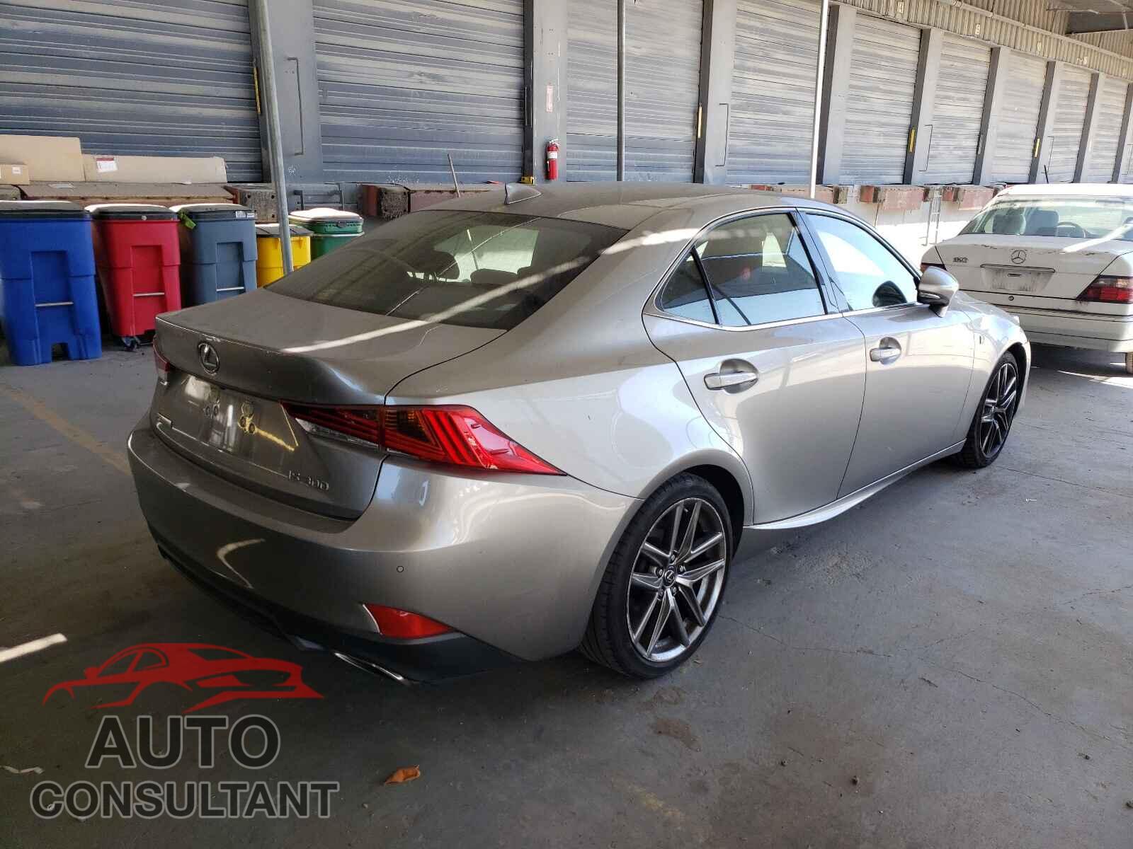 LEXUS IS 2018 - JTHBA1D29J5068078