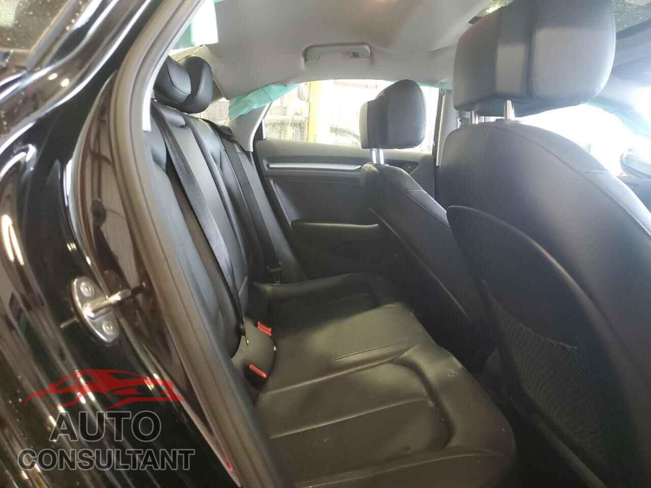 AUDI A3 2015 - WAUBFGFF7F1007927