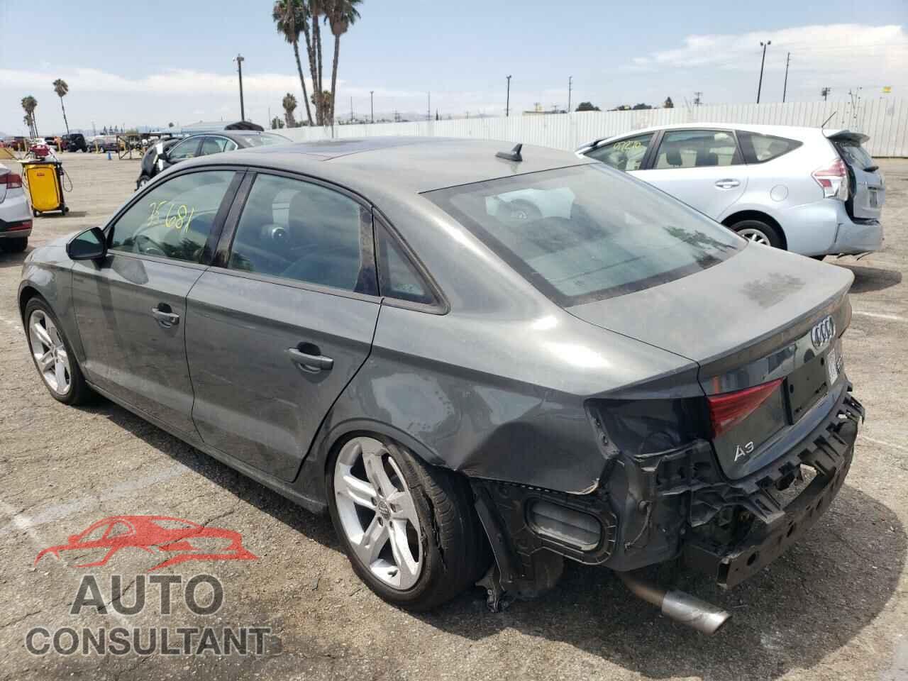 AUDI A3 2018 - WAUB8GFF1J1009529