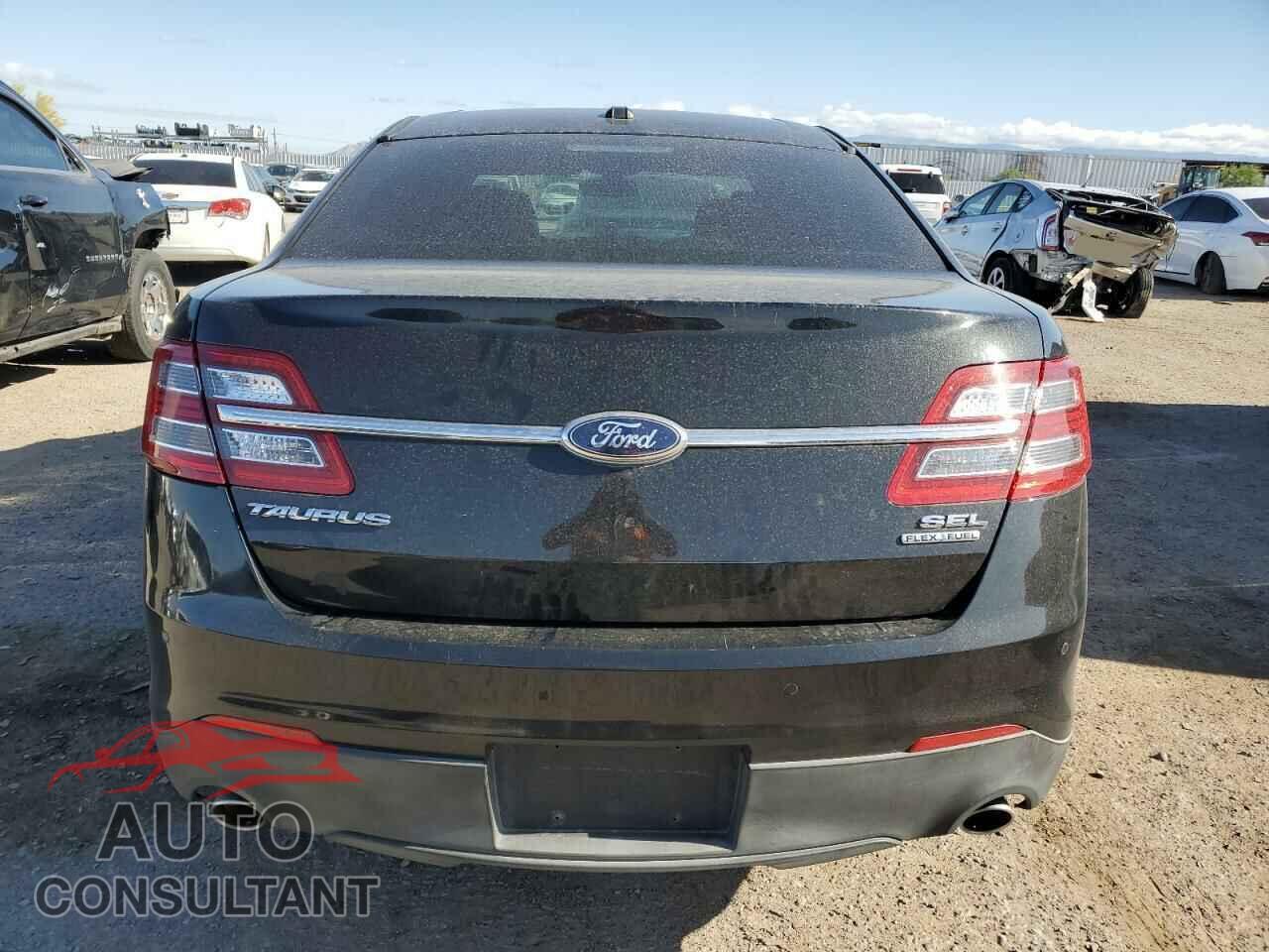 FORD TAURUS 2013 - 1FAHP2E8XDG201304