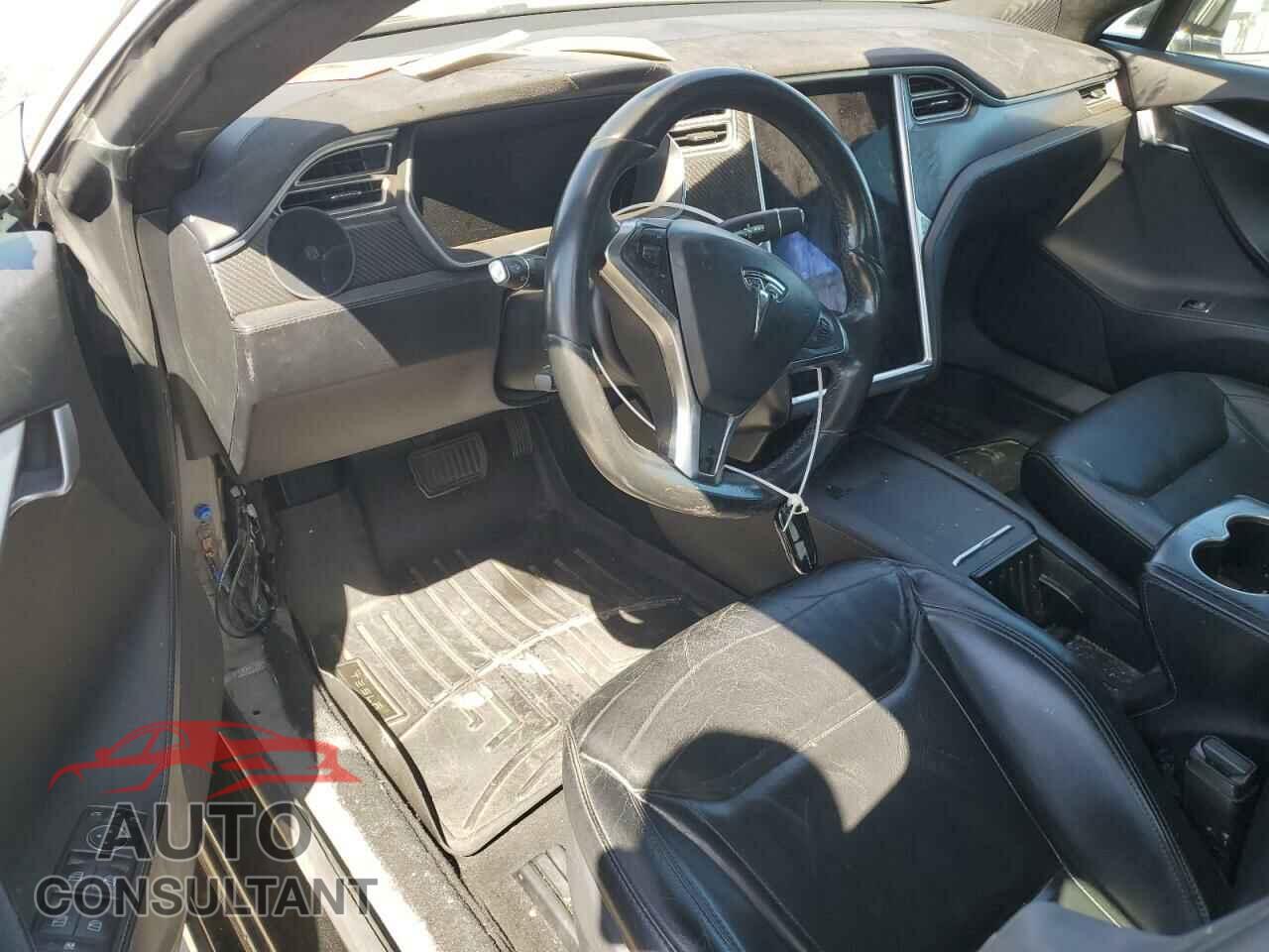 TESLA MODEL S 2016 - 5YJSA1E24GF159878