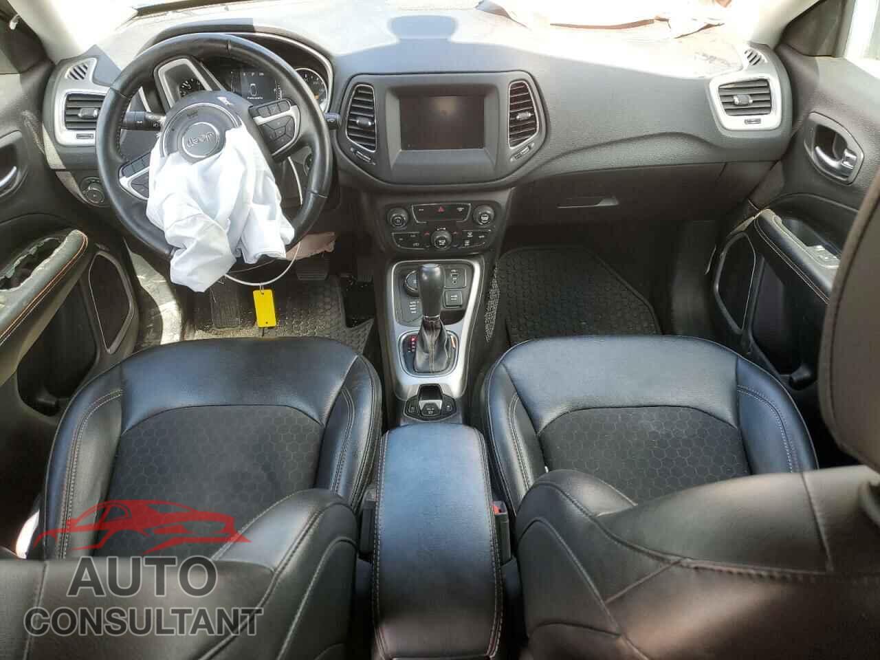 JEEP COMPASS 2019 - 3C4NJDBB5KT767907