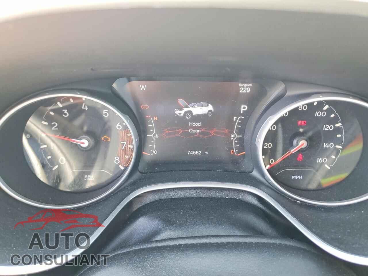 JEEP COMPASS 2019 - 3C4NJDBB9KT674078