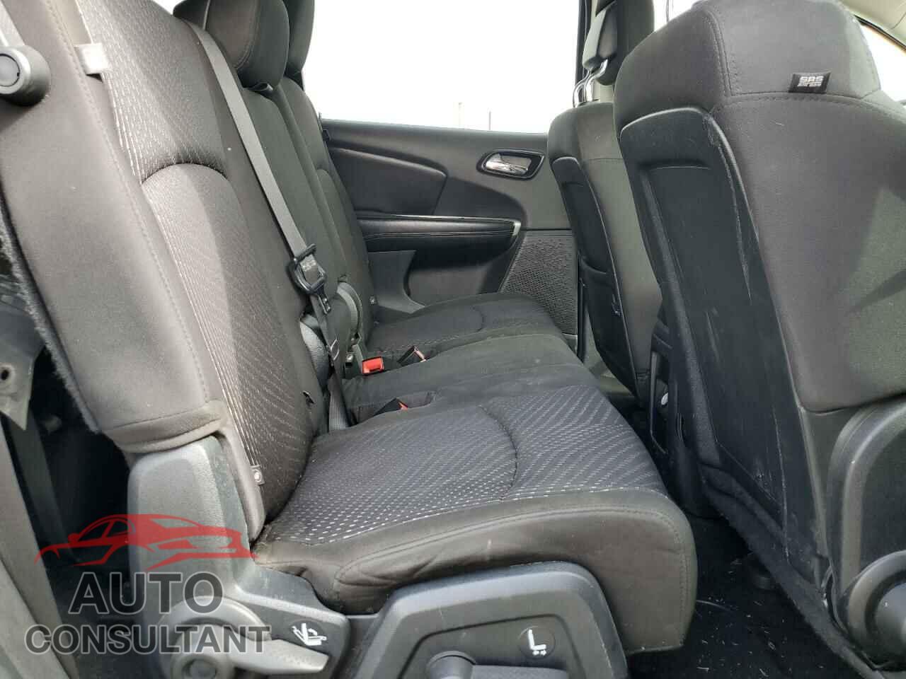 DODGE JOURNEY 2017 - 3C4PDCBB9HT520019