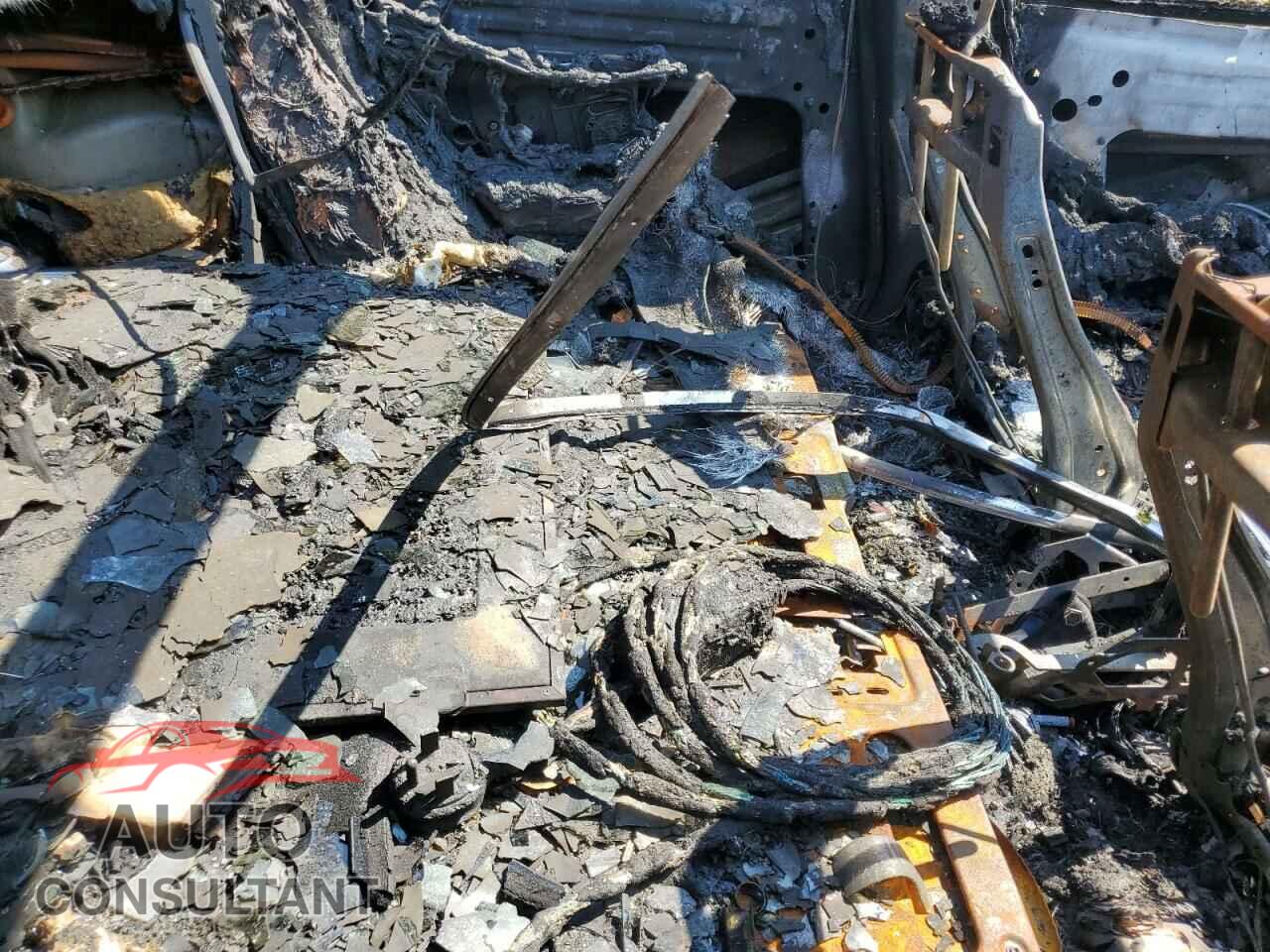 TESLA MODEL 3 2018 - 5YJ3E1EB7JF117575