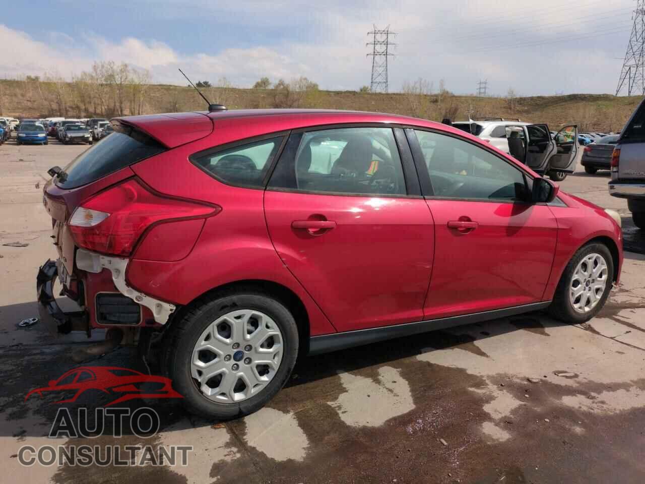 FORD FOCUS 2012 - 1FAHP3K28CL267622