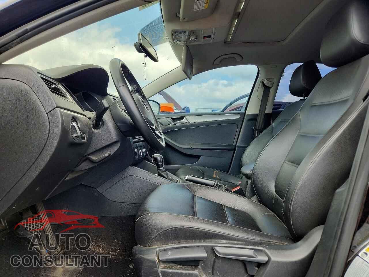VOLKSWAGEN JETTA 2017 - 3VWDB7AJ9HM328891