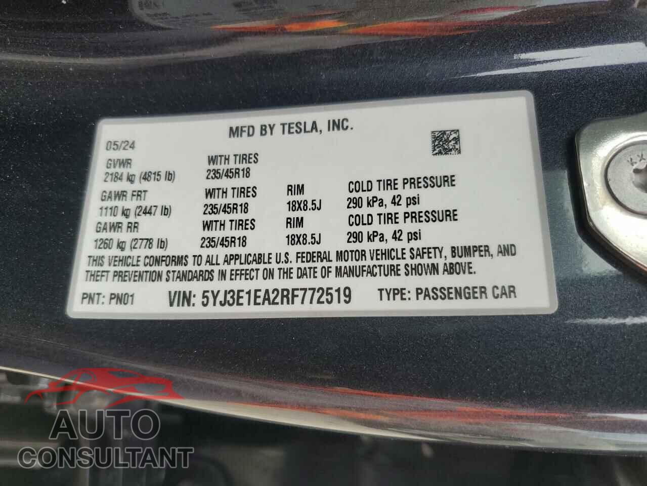TESLA MODEL 3 2024 - 5YJ3E1EA2RF772519