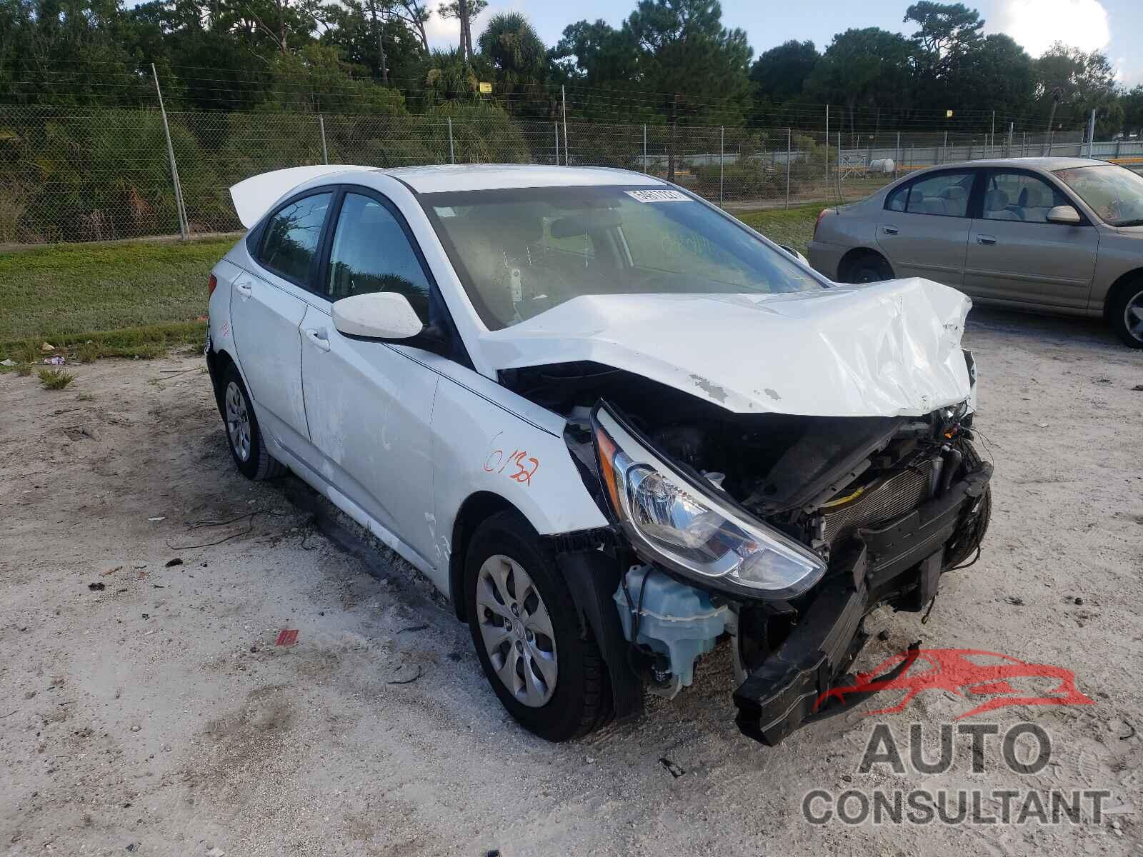 HYUNDAI ACCENT 2016 - KMHCT4AE9GU158065