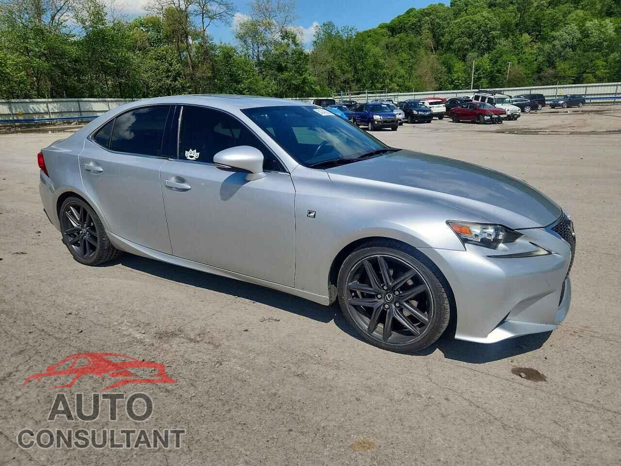 LEXUS IS 2014 - JTHCF1D25E5010528