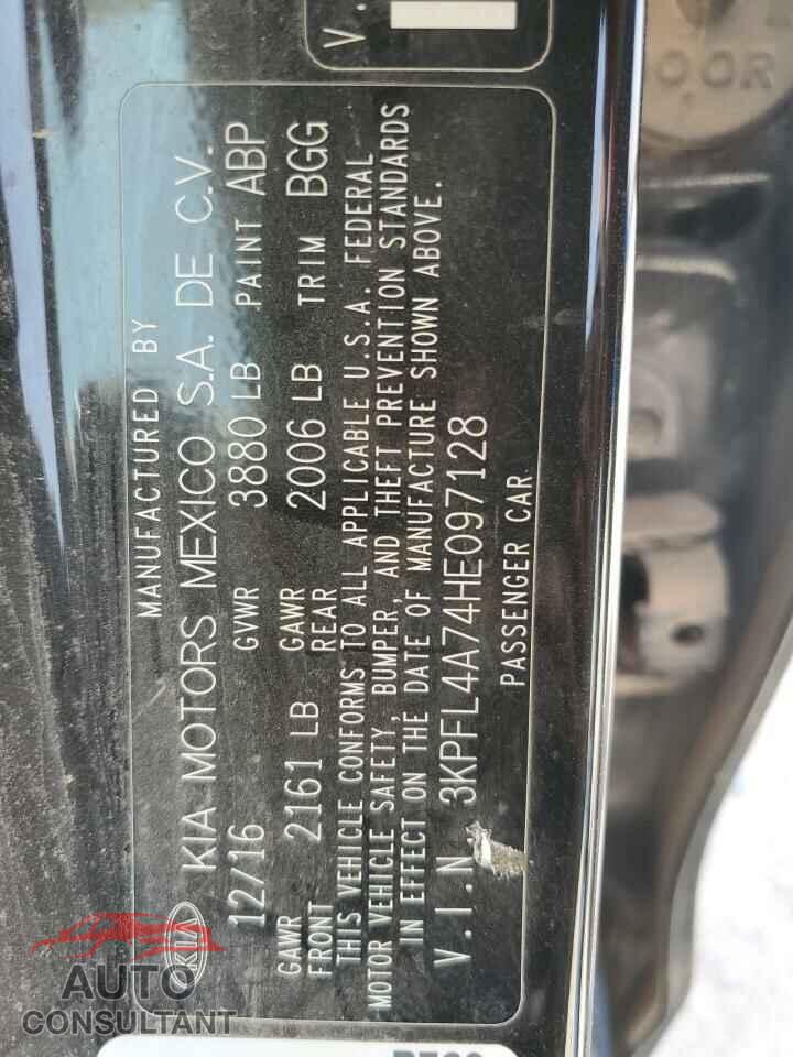 KIA FORTE 2017 - 3KPFL4A74HE097128