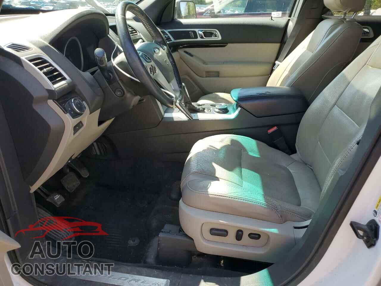 FORD EXPLORER 2011 - 1FMHK8F87BGA93808