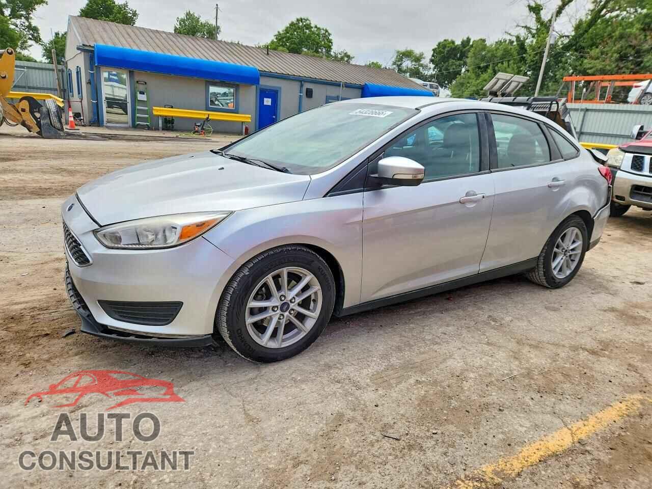 FORD FOCUS 2017 - 1FADP3F20HL229897