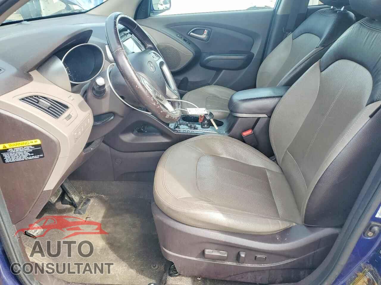 HYUNDAI TUCSON 2012 - KM8JUCAC2CU436893