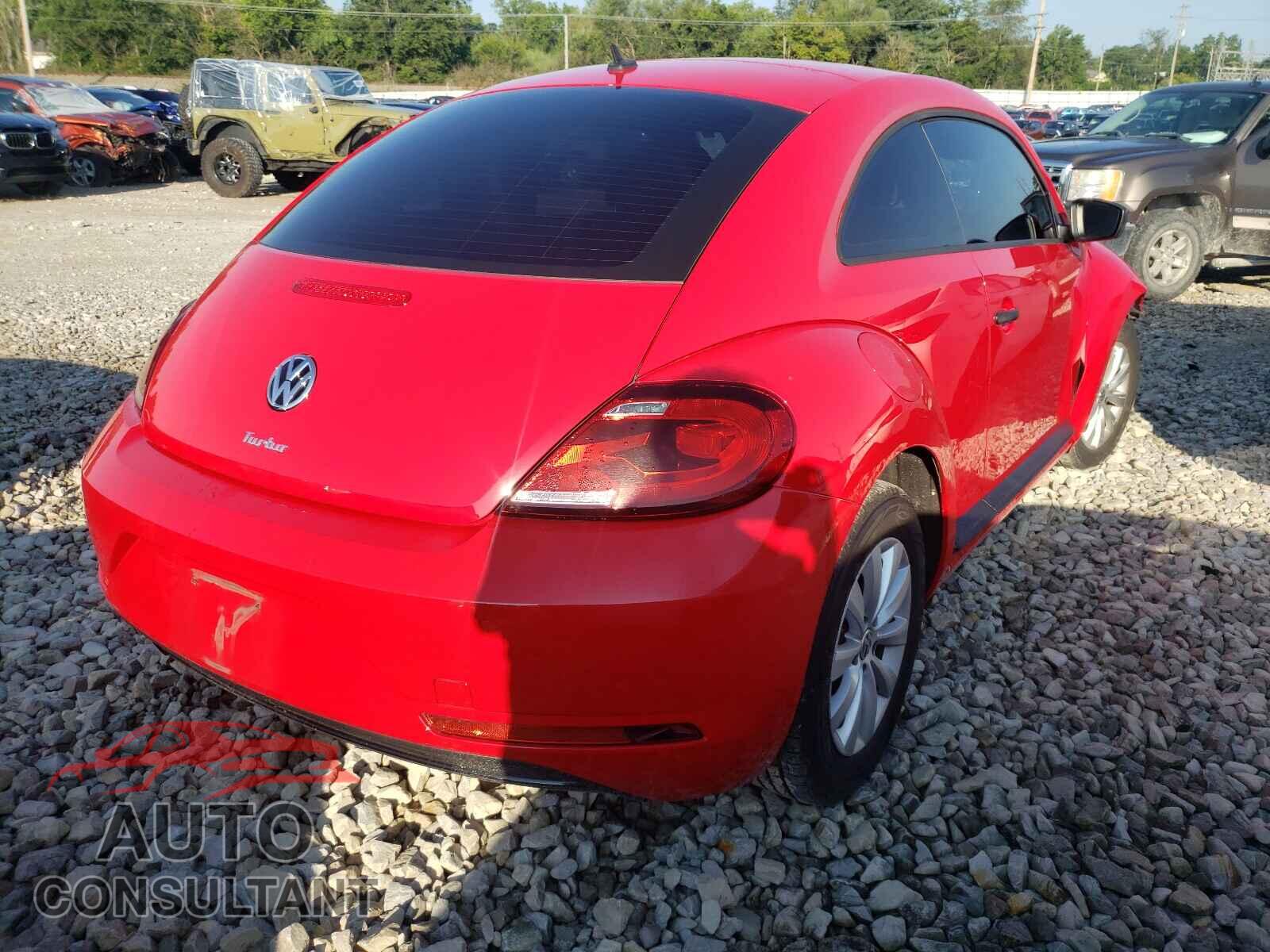 VOLKSWAGEN BEETLE 2017 - 3VWF17AT2HM621996