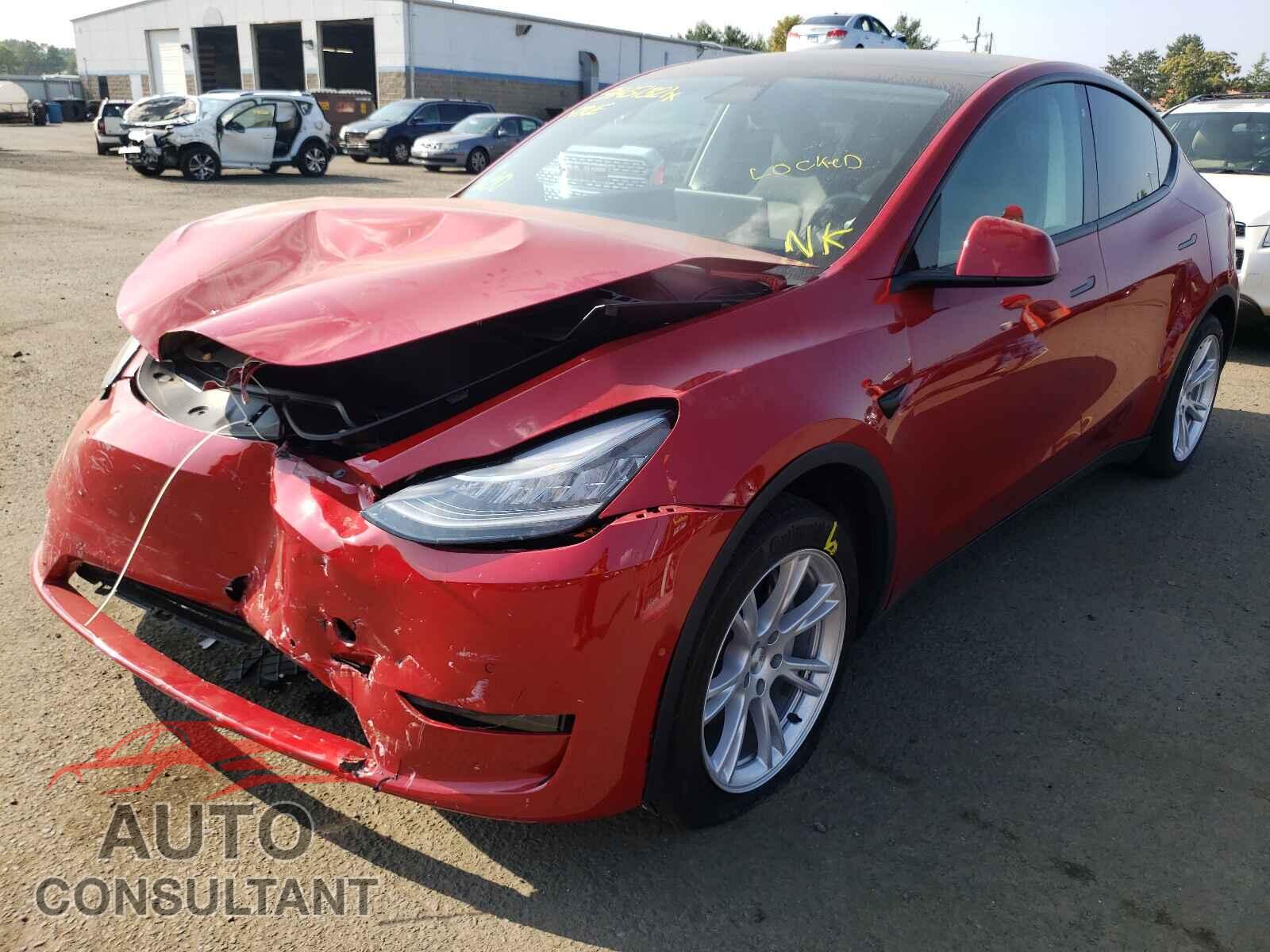 TESLA MODEL Y 2020 - 5YJYGDEE4LF047774