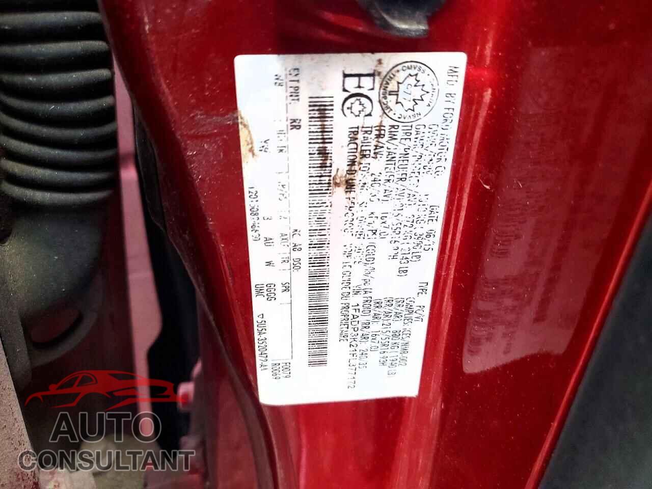 FORD FOCUS 2015 - 1FADP3K21FL377172
