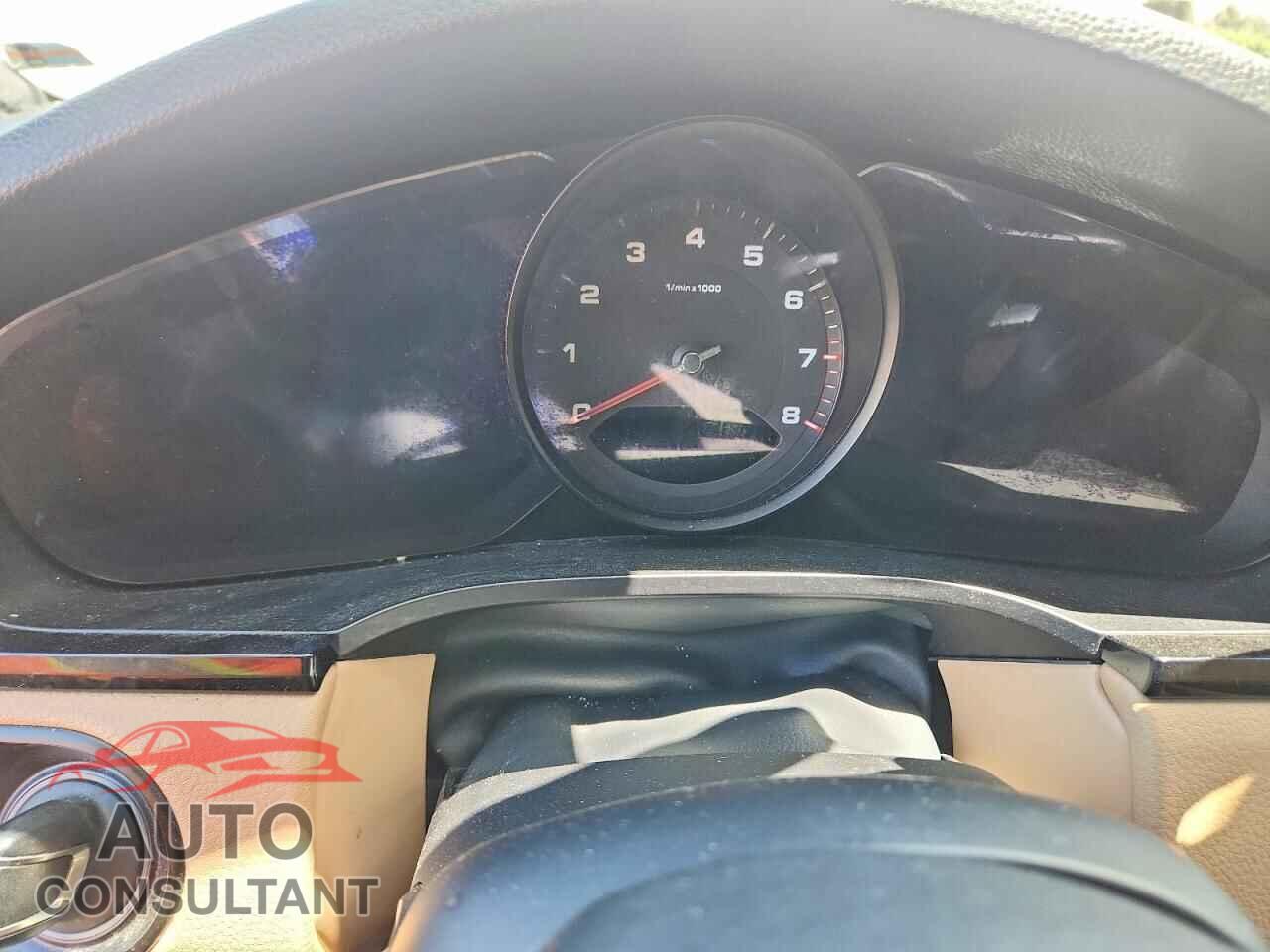 PORSCHE CAYENNE 2019 - WP1AA2AY1KDA12914