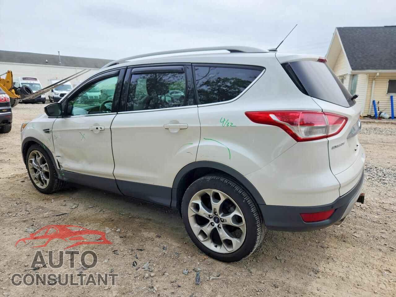 FORD ESCAPE 2015 - 1FMCU0J93FUB60045