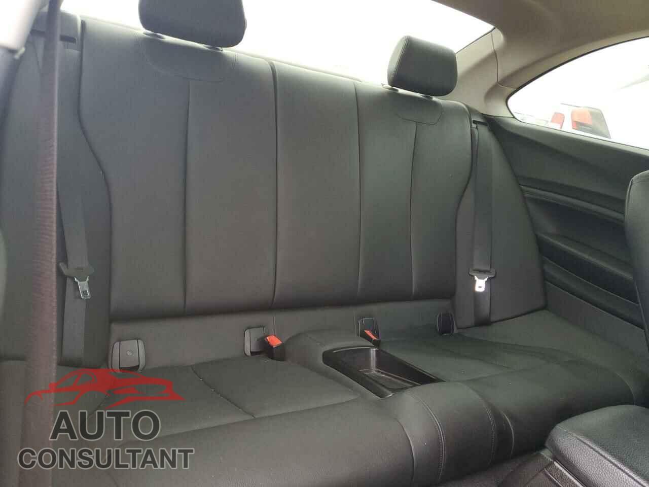 BMW 2 SERIES 2014 - WBA1F5C58EV255817