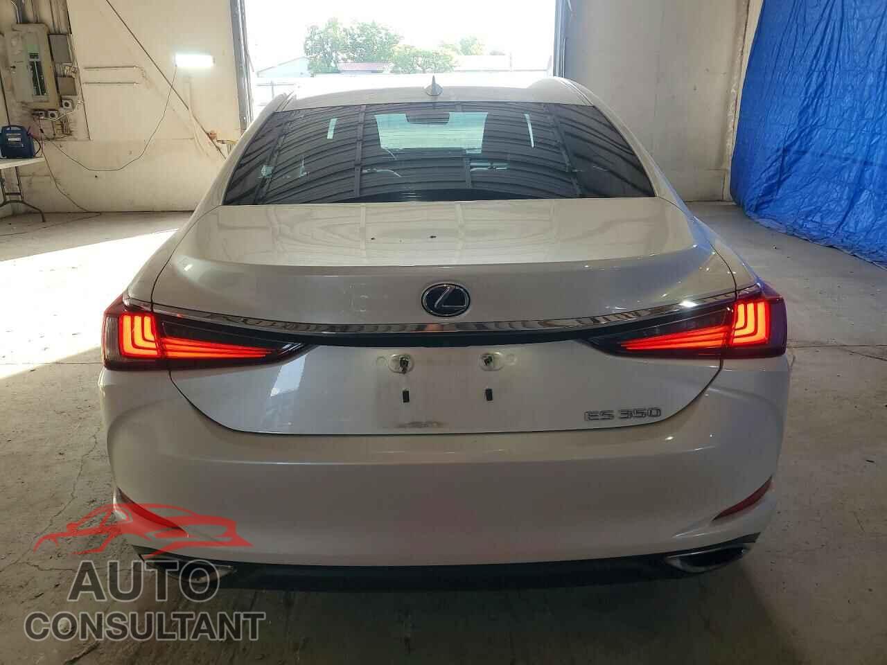 LEXUS ES350 2019 - 58ABZ1B15KU026328