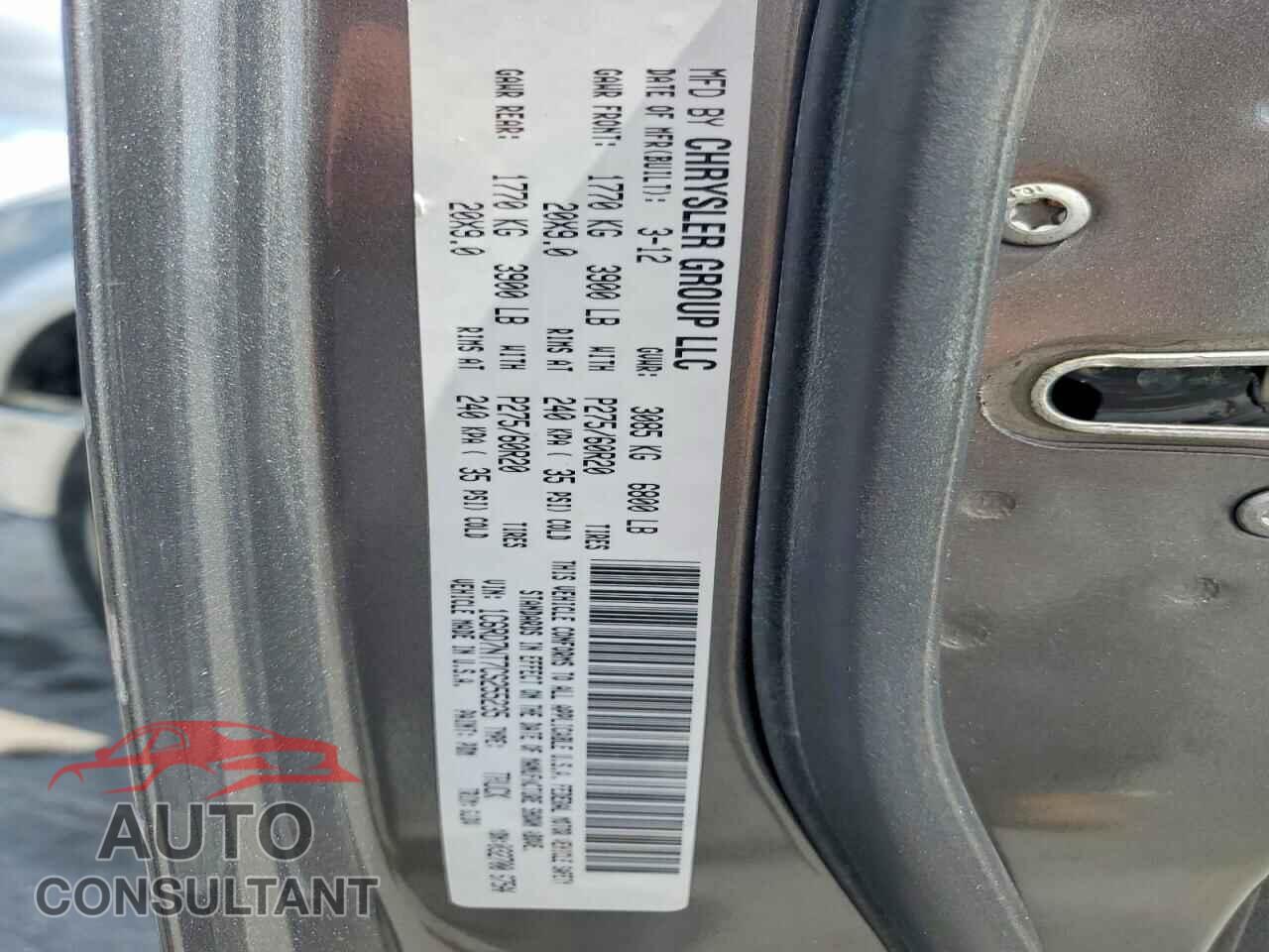 DODGE RAM 1500 2012 - 1C6RD7NT7CS255235