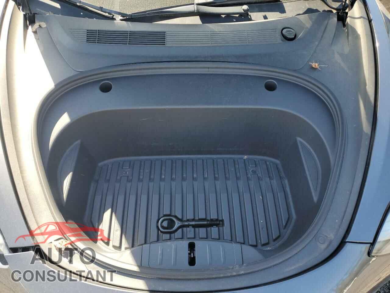 TESLA MODEL 3 2023 - 5YJ3E1EA2PF426855