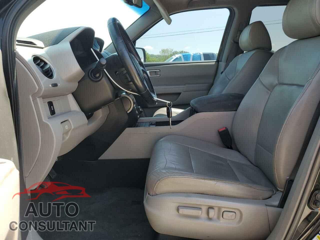 HONDA PILOT 2012 - 5FNYF4H73CB071743