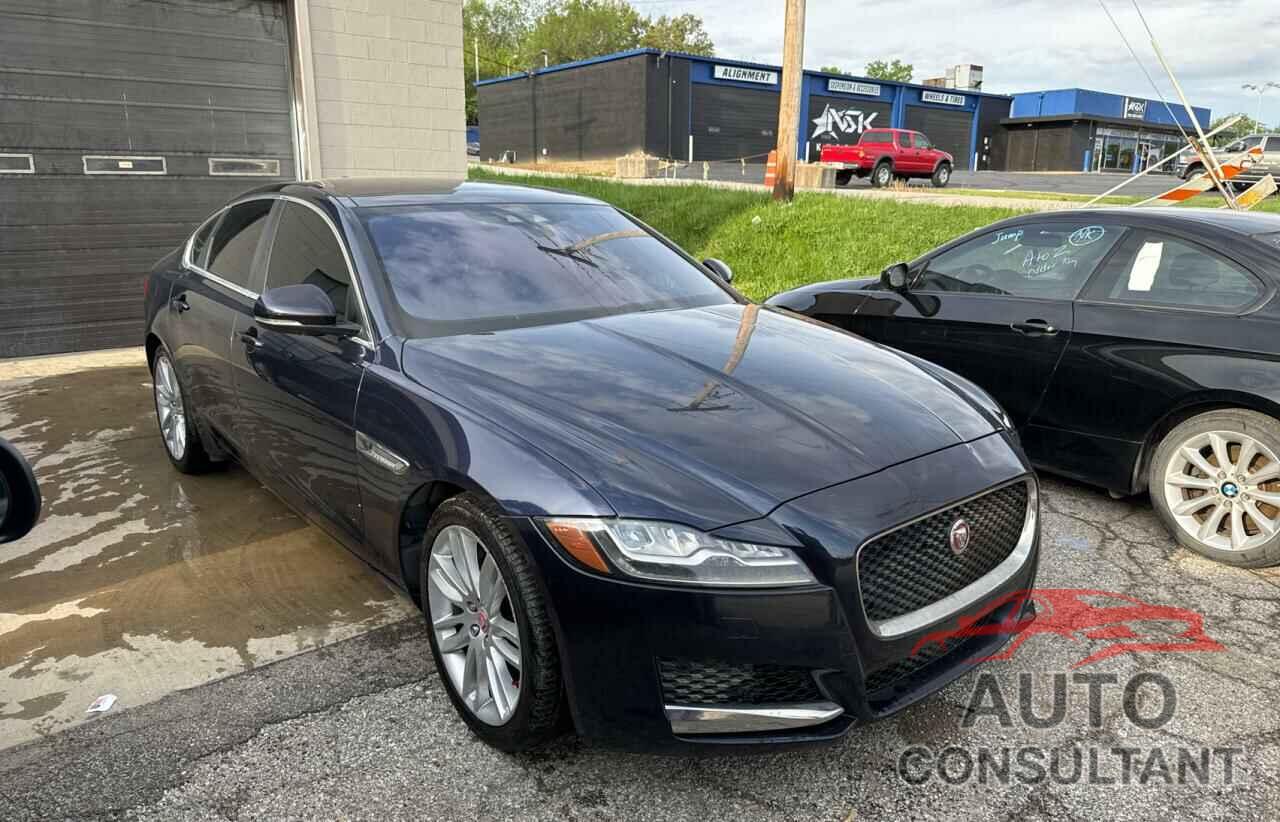 JAGUAR XF 2016 - SAJBE4BV5GCY13497