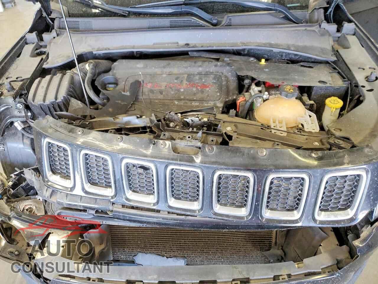 JEEP COMPASS 2019 - 3C4NJCAB8KT832583