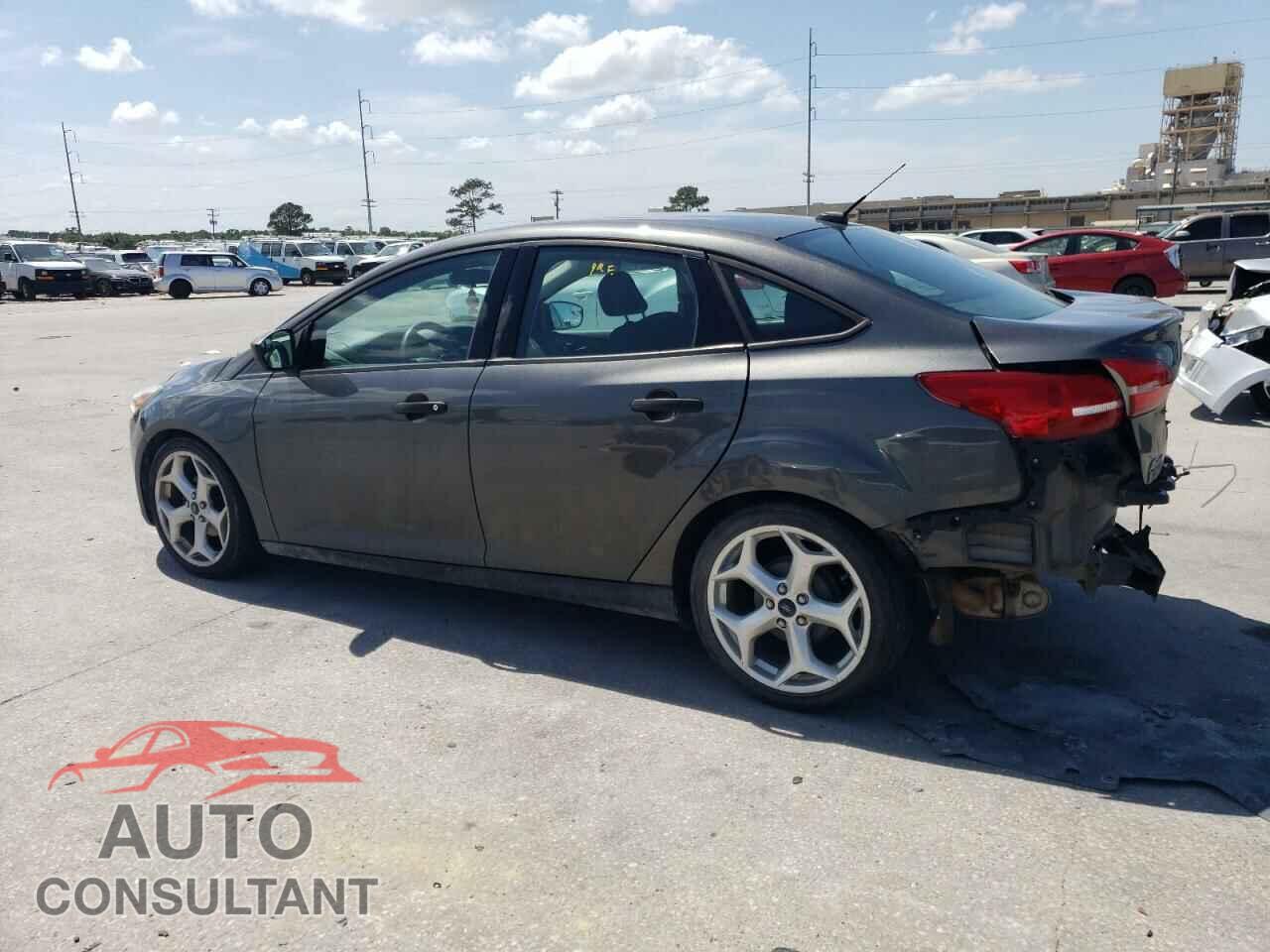 FORD FOCUS 2016 - 1FADP3E21GL249589