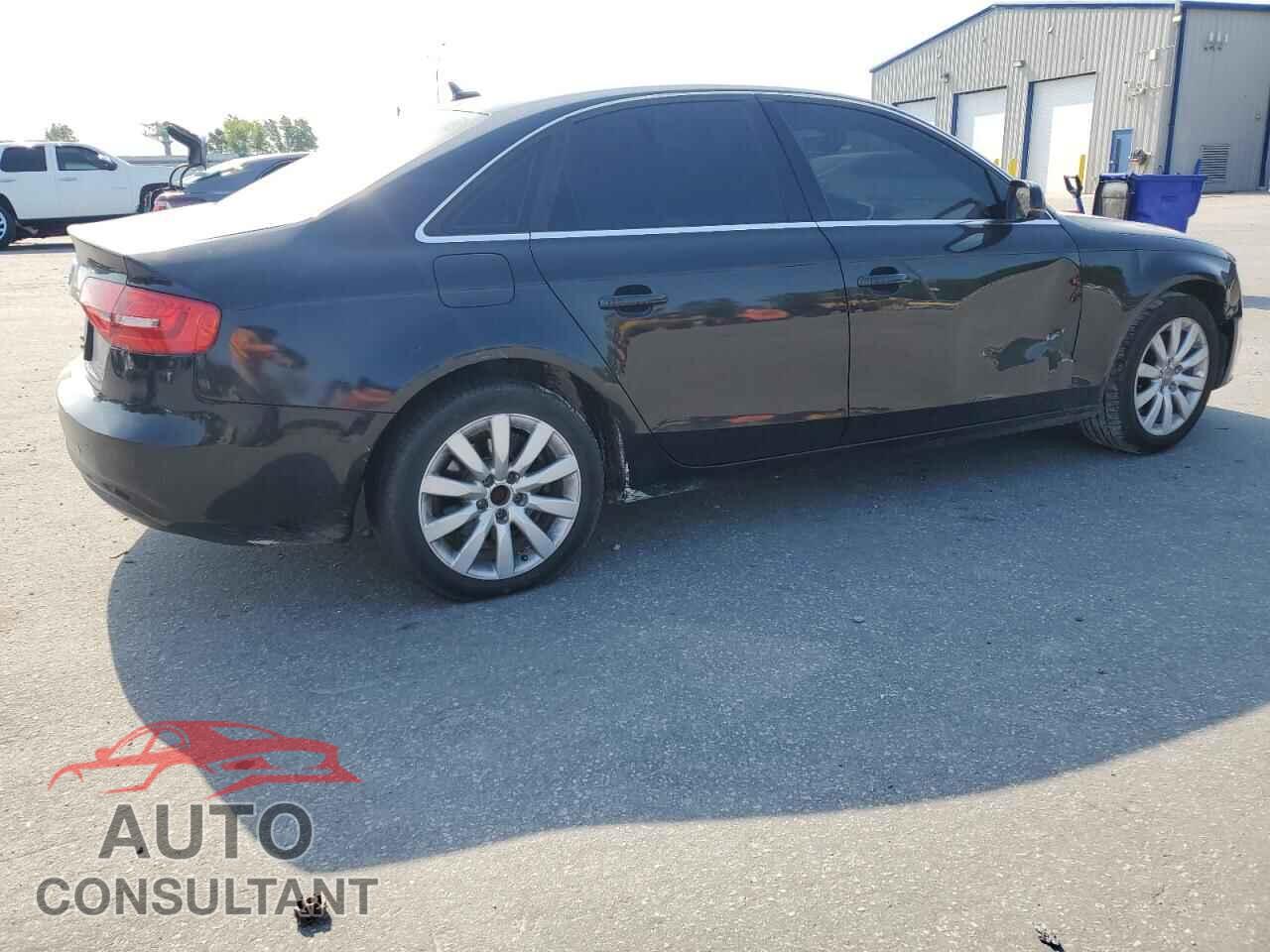 AUDI A4 2013 - WAUBFAFL9DN007324
