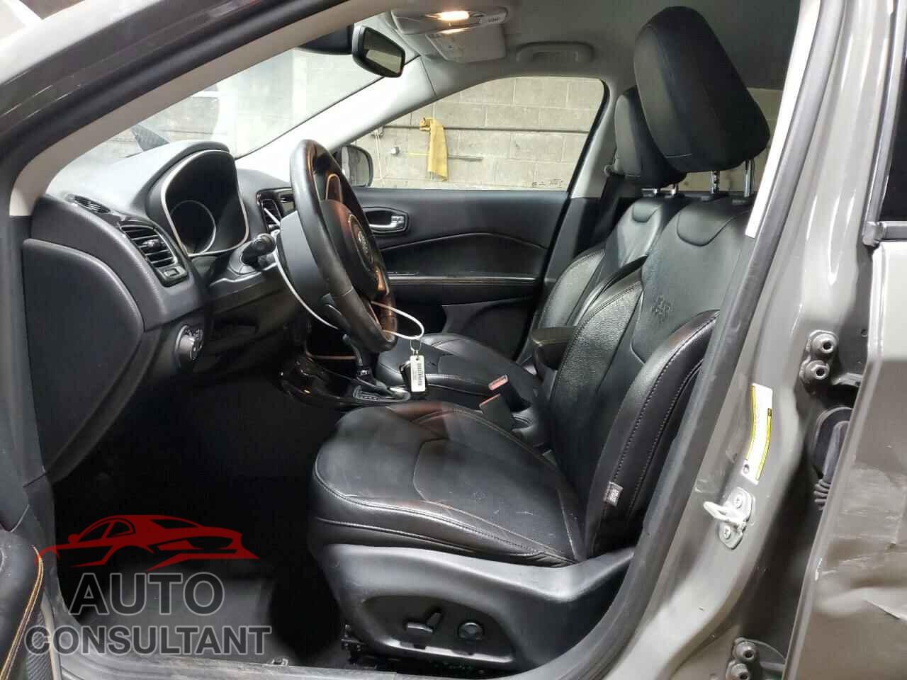 JEEP COMPASS 2020 - 3C4NJDCB8LT123530