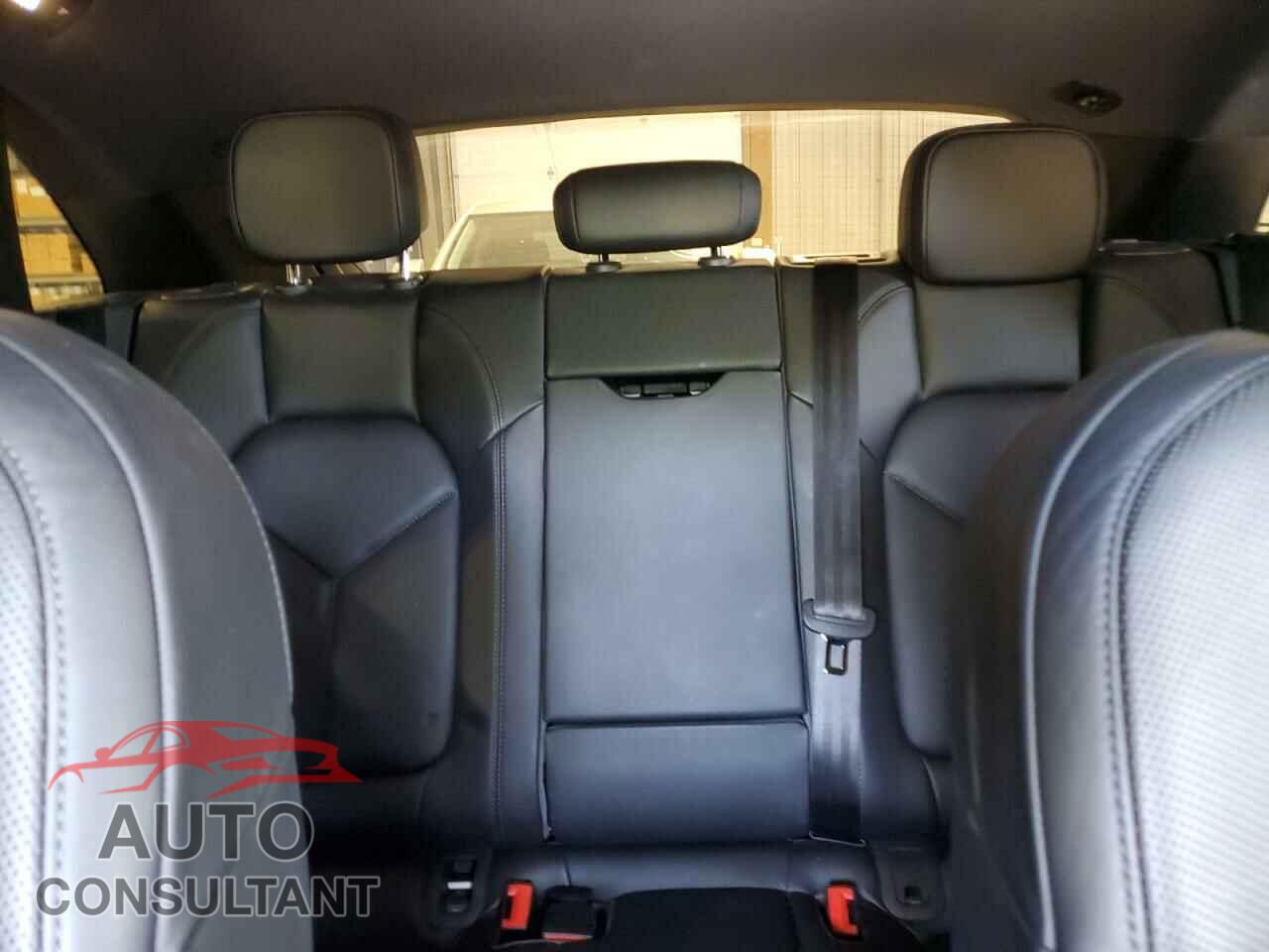 PORSCHE MACAN 2018 - WP1AA2A51JLB01344