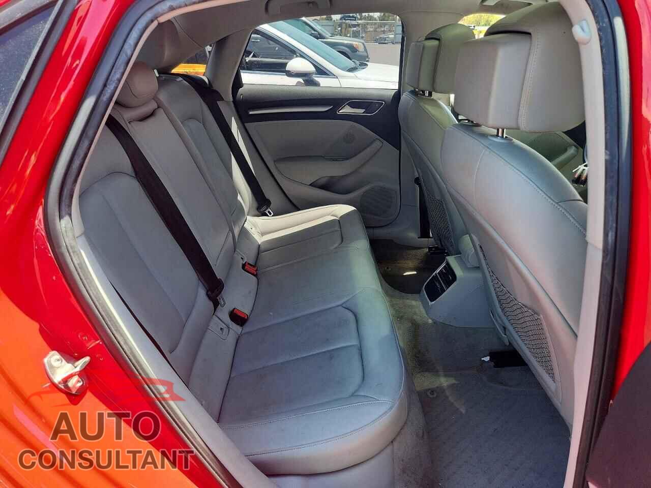 AUDI A3 2016 - WAUA7GFF3G1031832