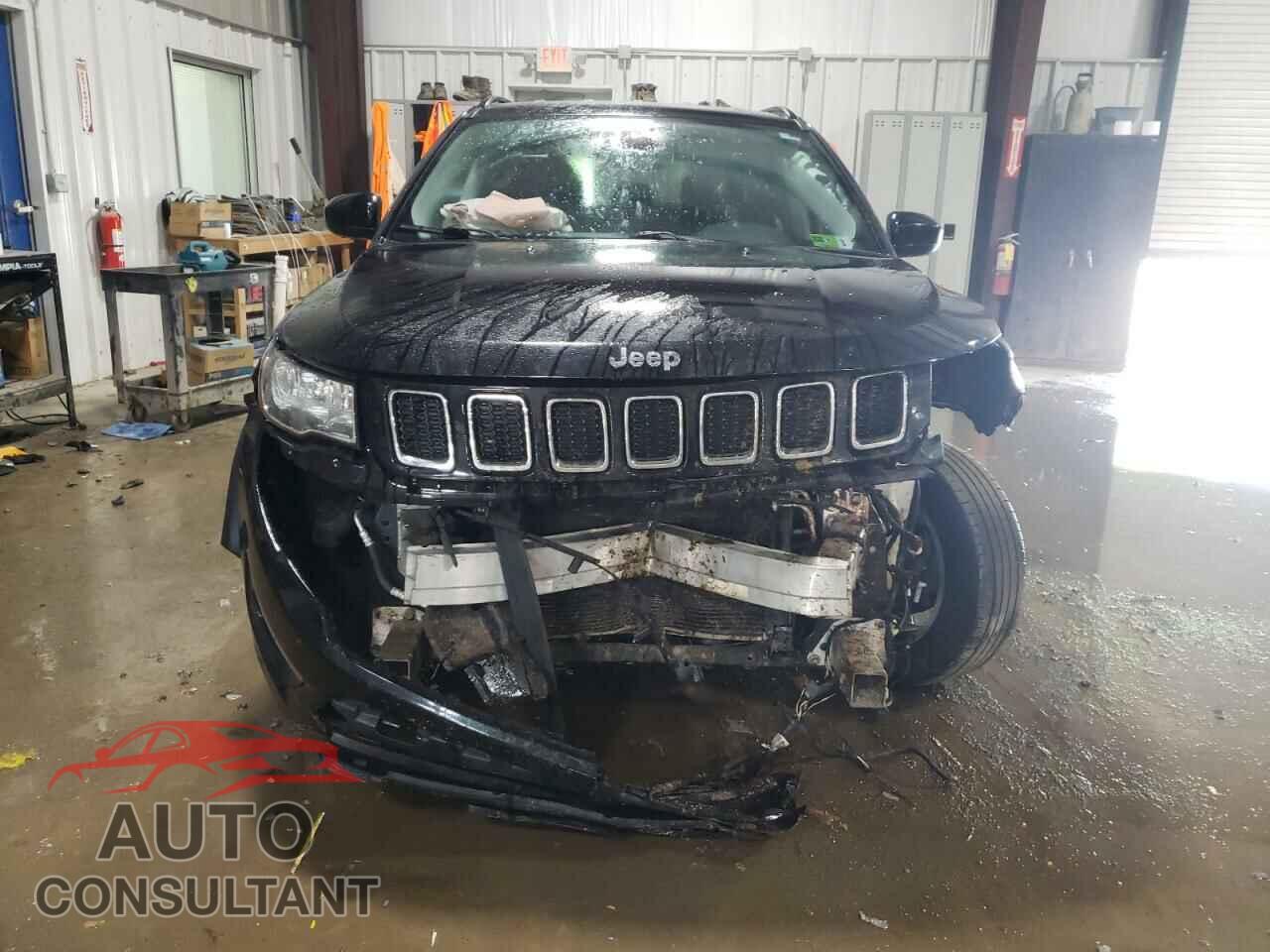 JEEP COMPASS 2019 - 3C4NJDBBXKT648010