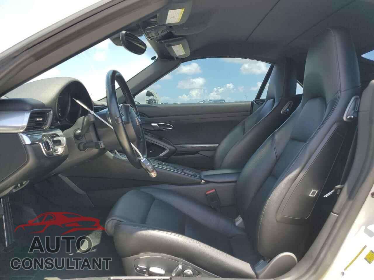 PORSCHE 911 2014 - WP0CA2A9XES140829