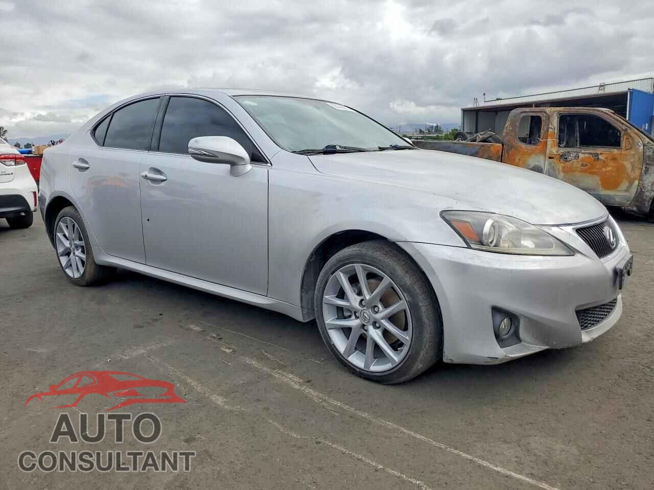 LEXUS IS 2012 - JTHCF5C24C5054266