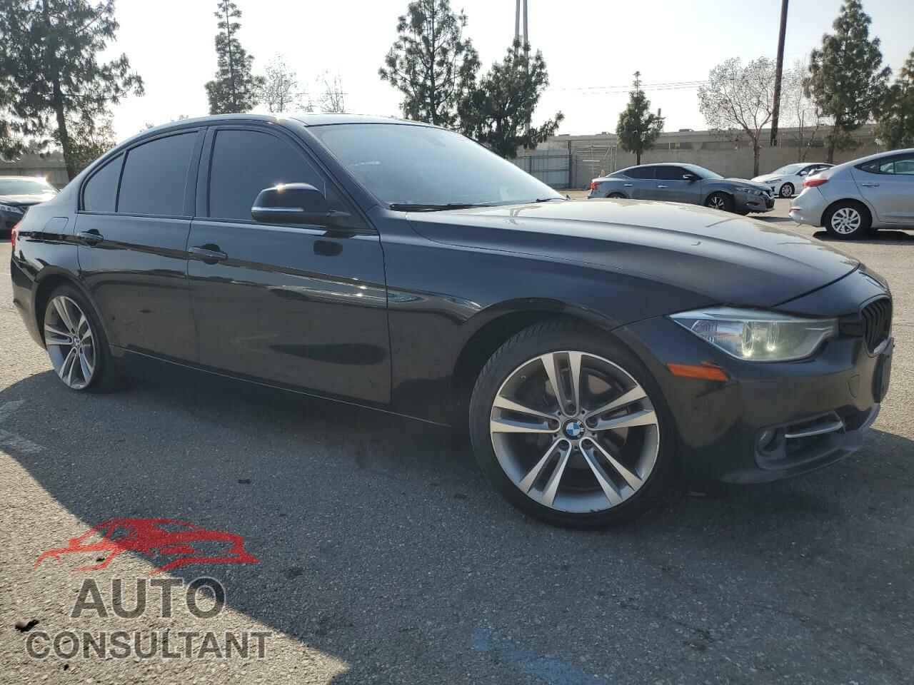 BMW 3 SERIES 2013 - WBA3B3C55DF535616