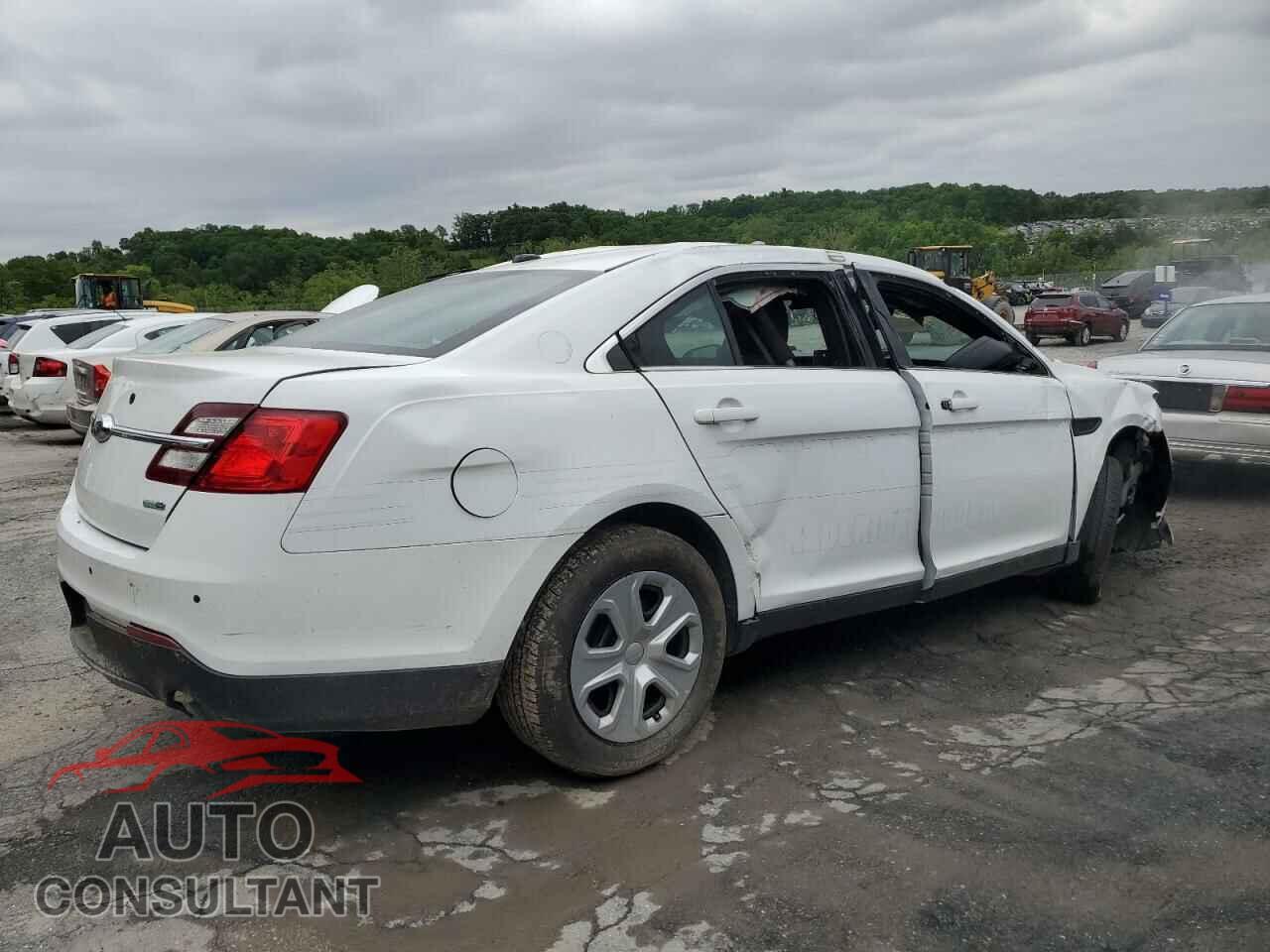 FORD TAURUS 2017 - 1FAHP2MK9HG140157