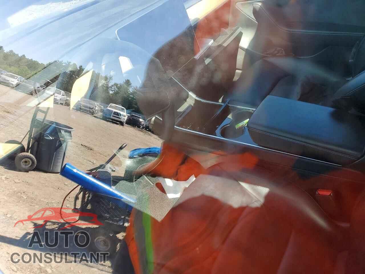 TESLA MODEL 3 2020 - 5YJ3E1EA2LF658026