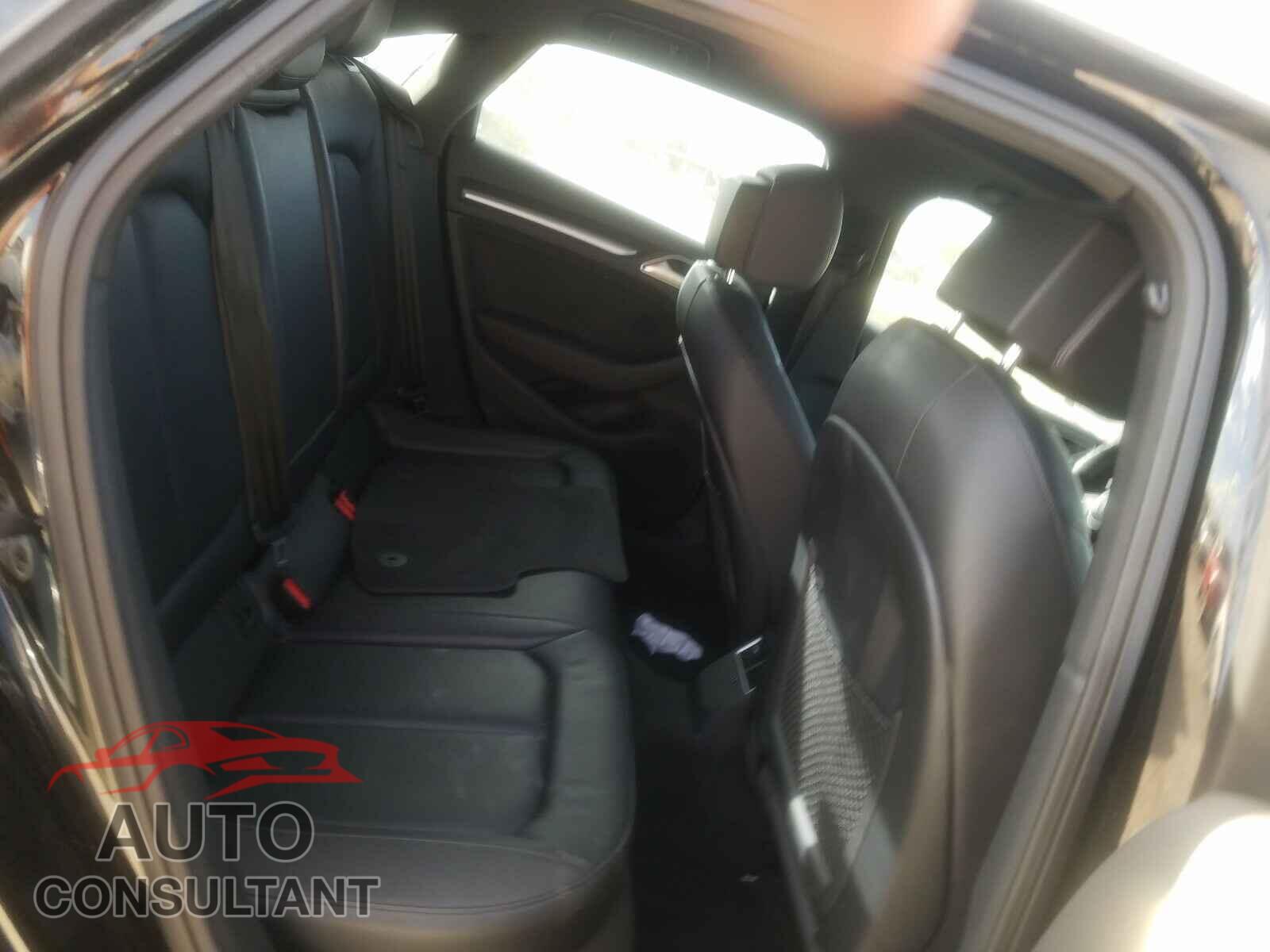 AUDI A3 2017 - WAUAUGFF7H1045534