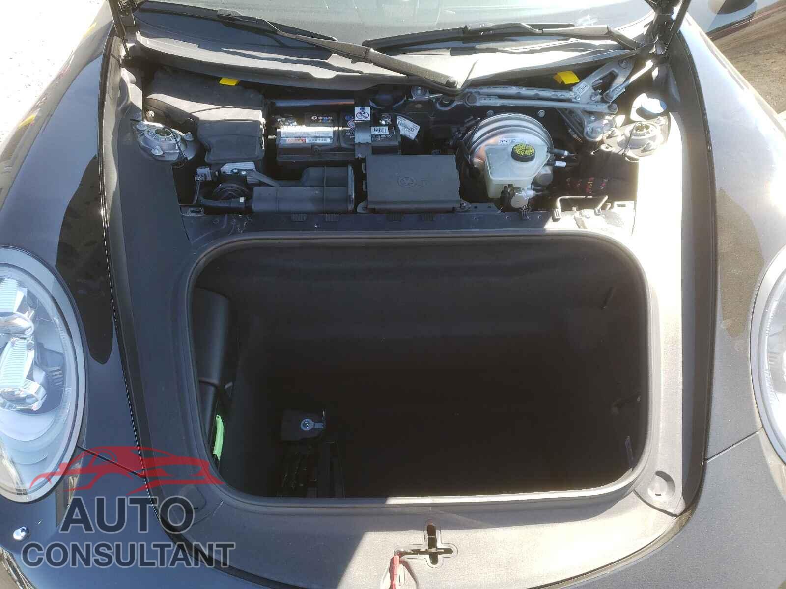 PORSCHE 911 2016 - WP0CB2A99GS154592