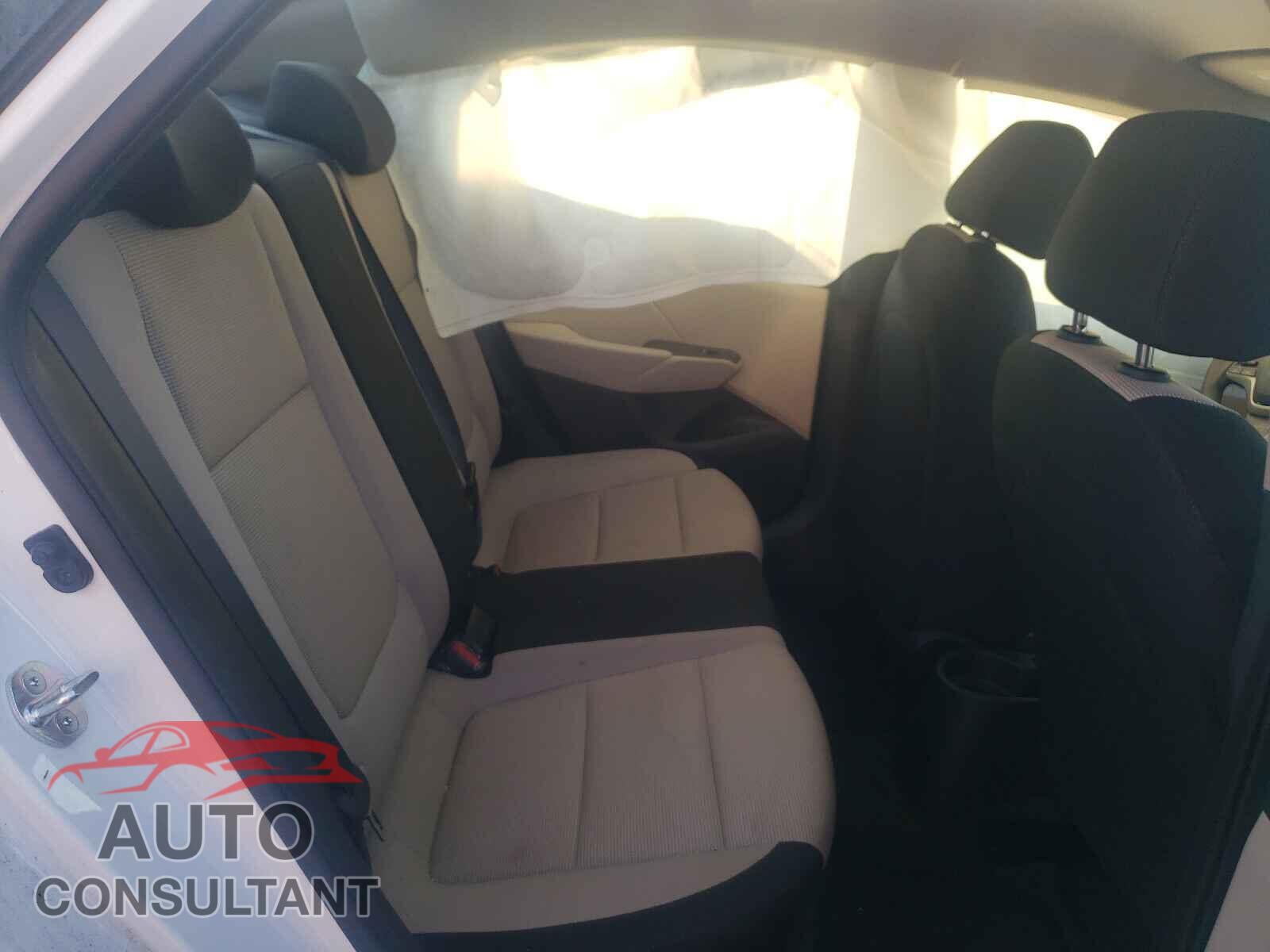 HYUNDAI ACCENT 2021 - 3KPC24A68ME132535